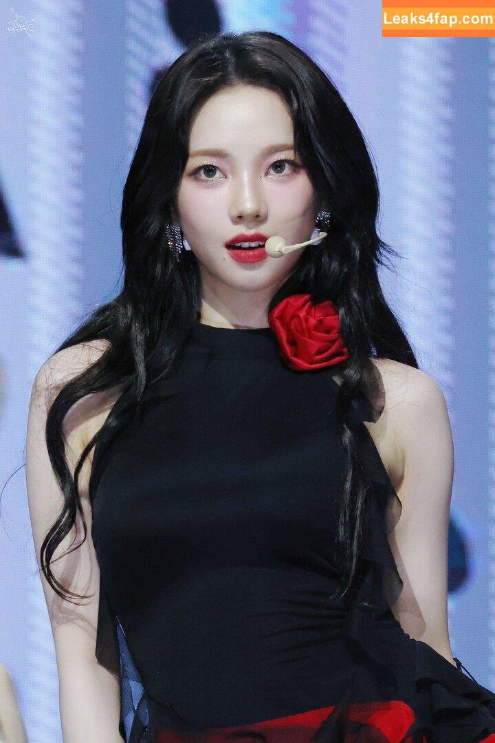 WomenK-pop /  слитое фото фото #1644