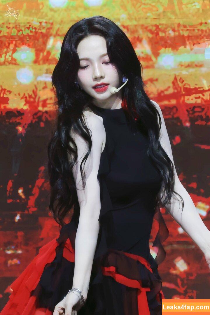 WomenK-pop /  слитое фото фото #1654