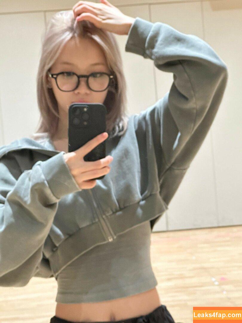 WomenK-pop /  слитое фото фото #1685