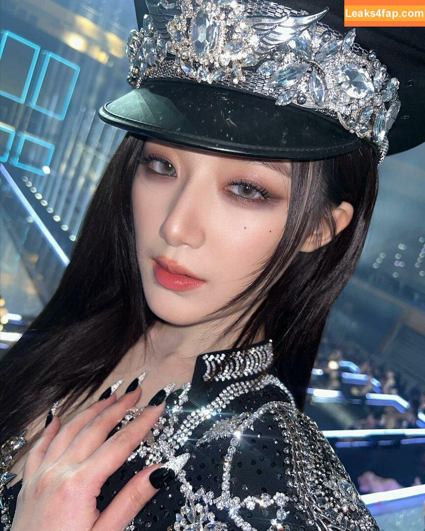 WomenK-pop /  слитое фото фото #1713