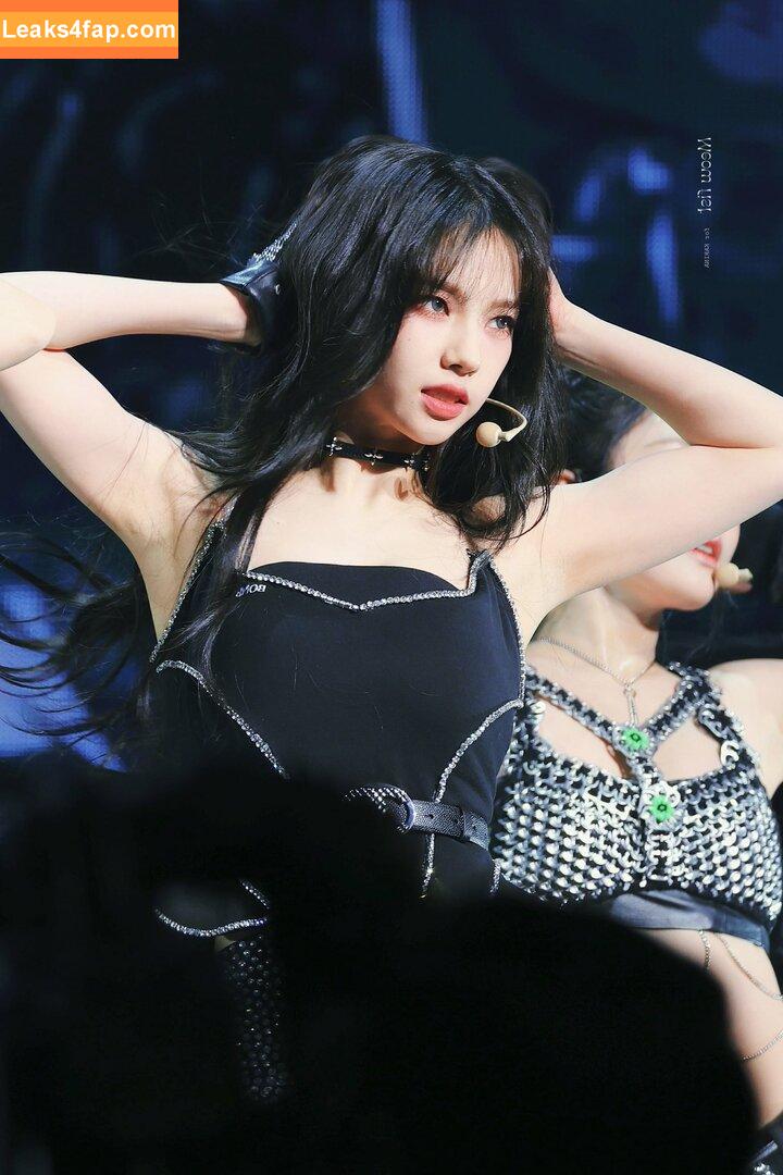 WomenK-pop /  слитое фото фото #1762