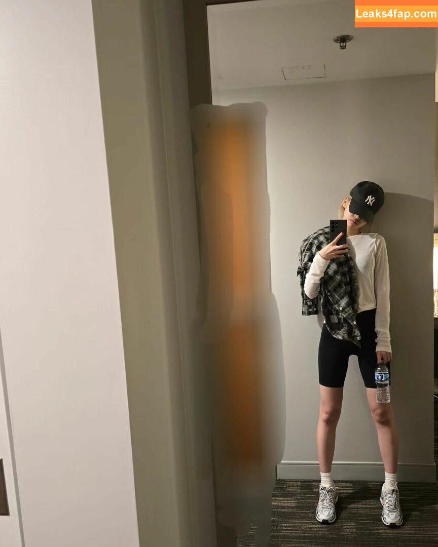 WomenK-pop /  слитое фото фото #1796