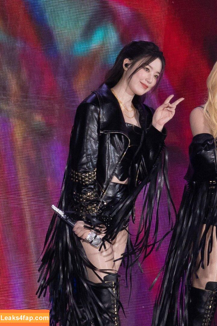 WomenK-pop /  слитое фото фото #1803