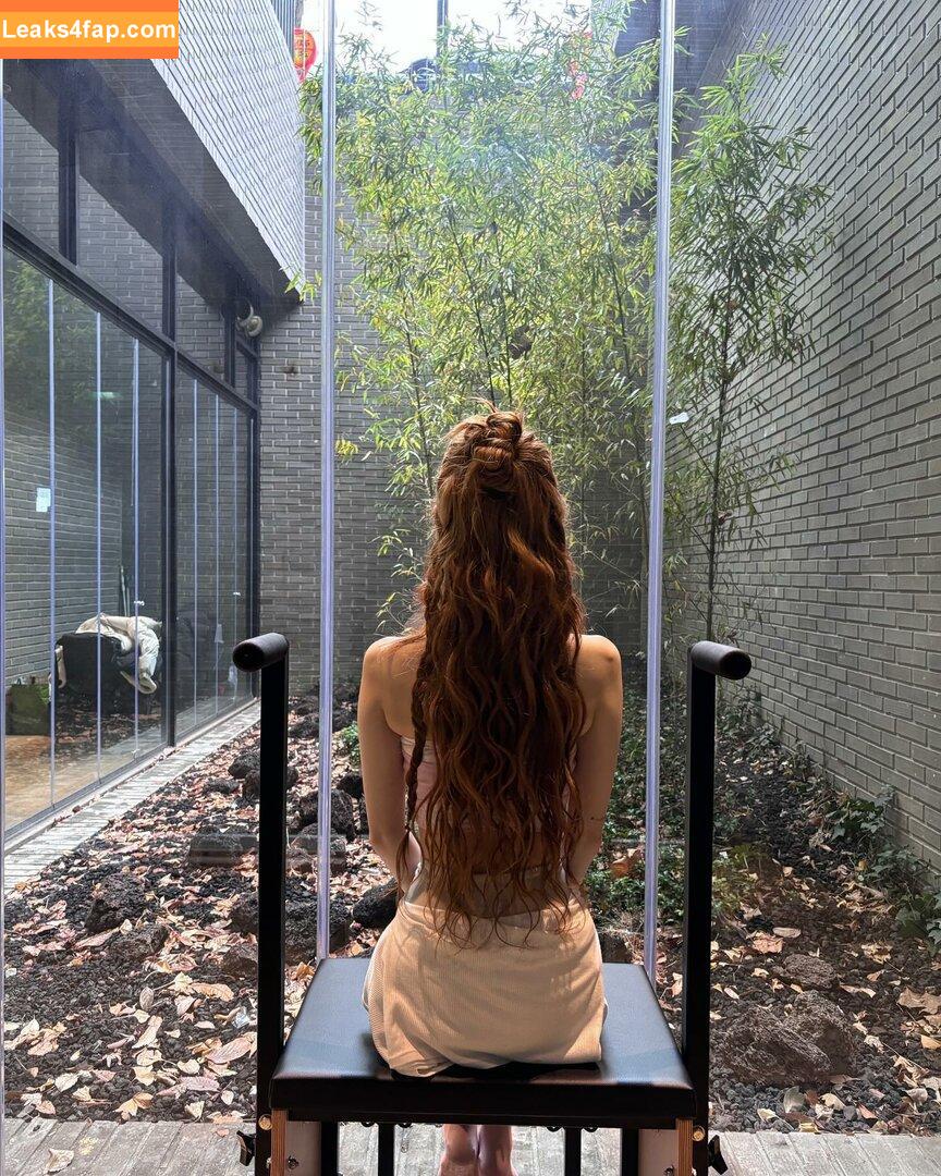 WomenK-pop /  слитое фото фото #1822