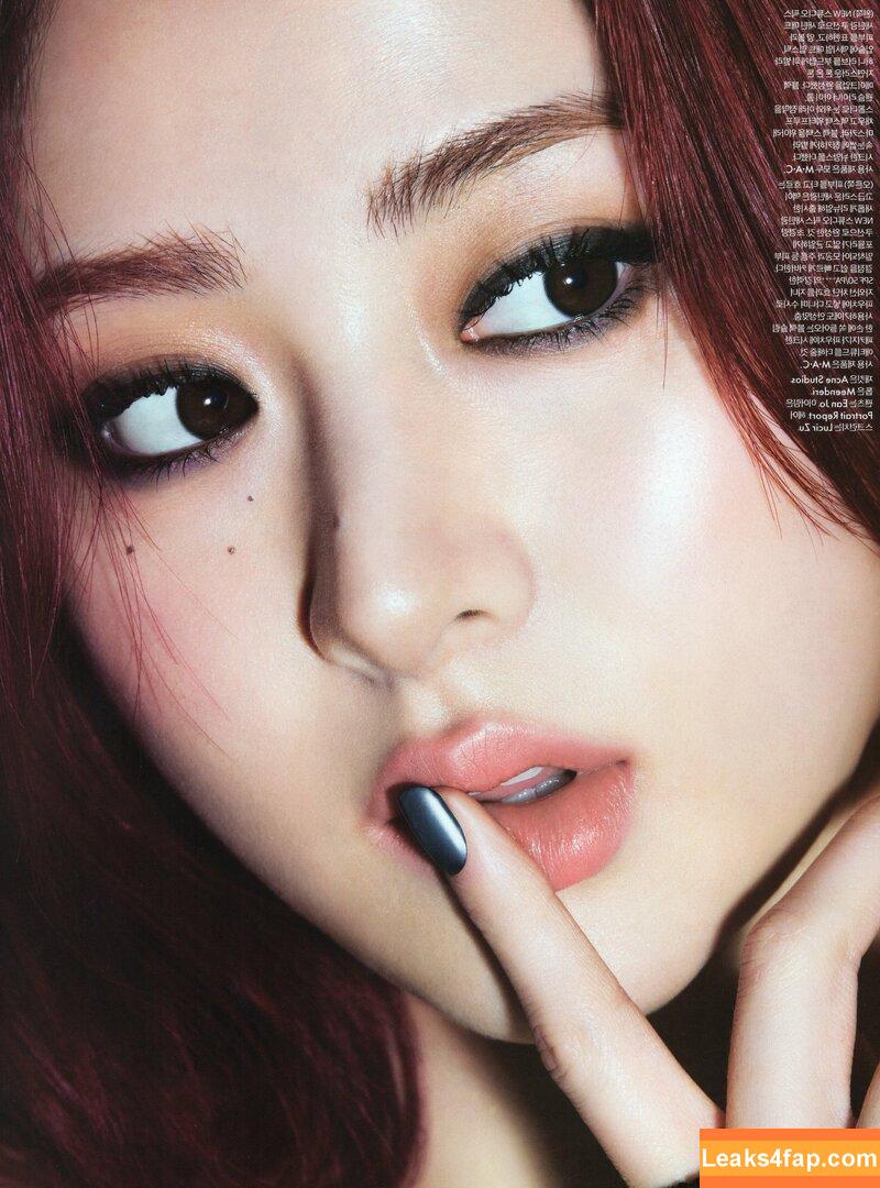 WomenK-pop /  слитое фото фото #1922