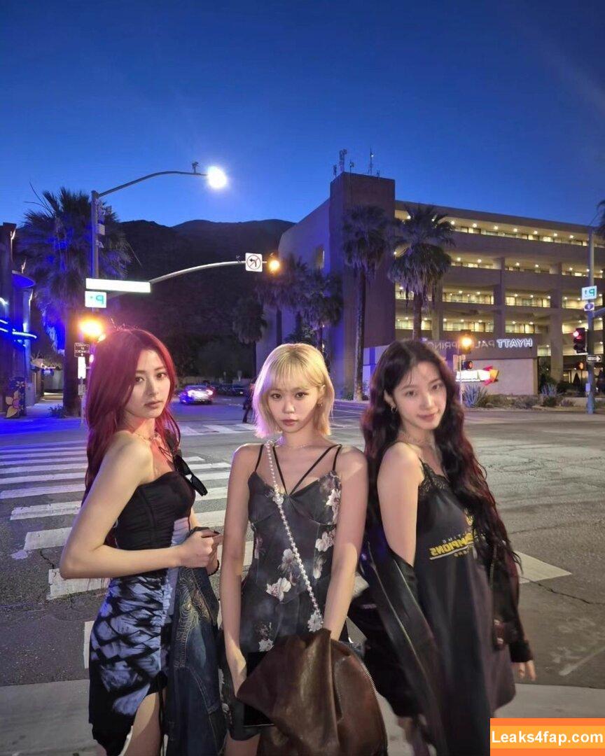 WomenK-pop /  слитое фото фото #1939