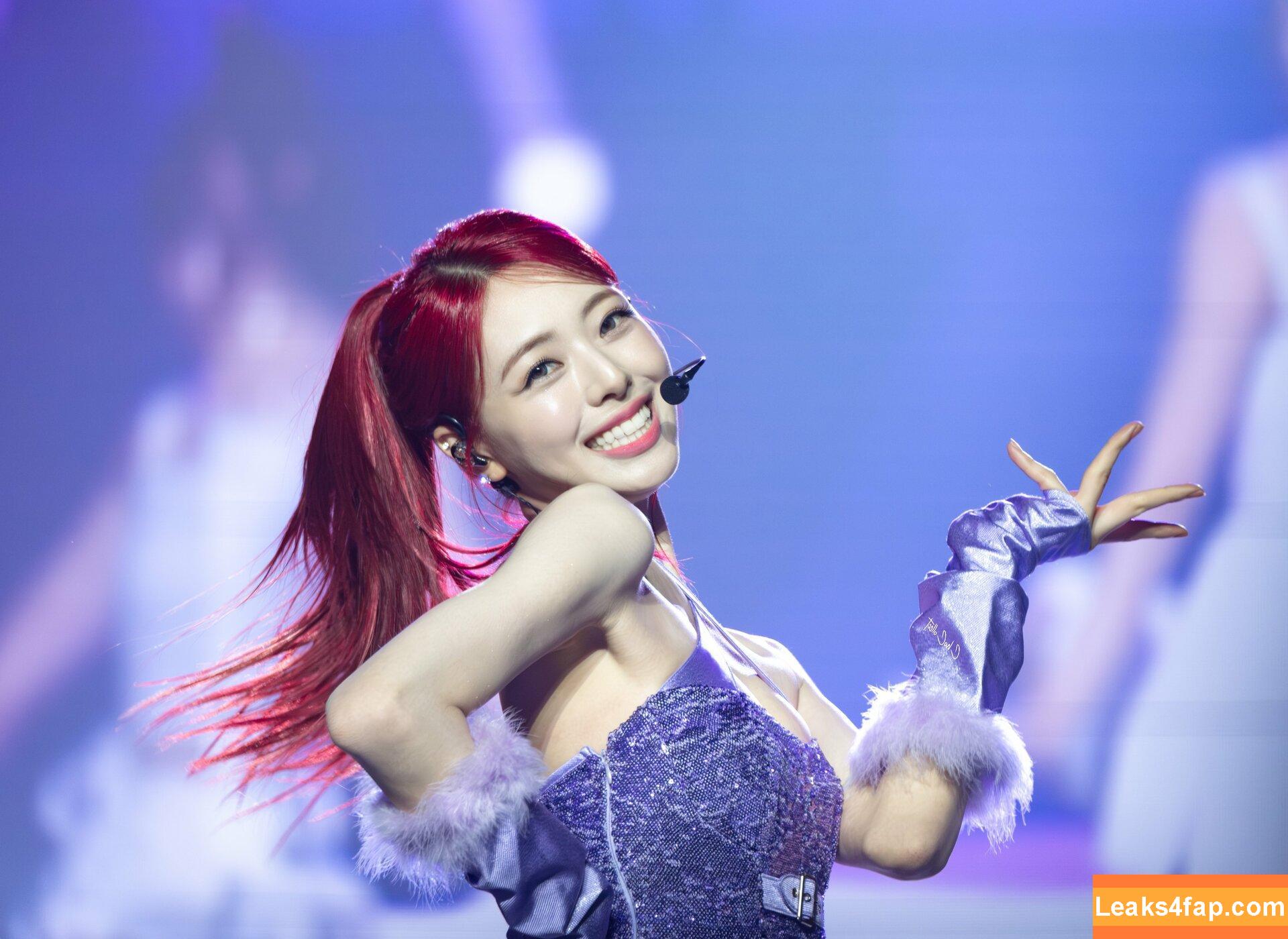 WomenK-pop /  слитое фото фото #1963