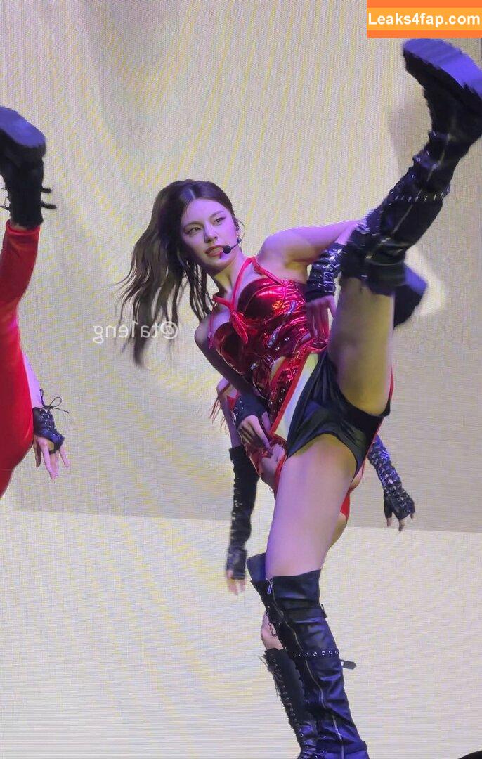 WomenK-pop /  слитое фото фото #1978