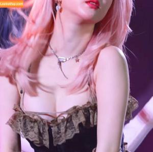 WomenK-pop фото #1095