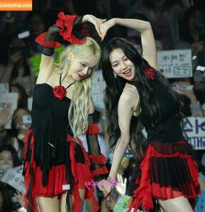 WomenK-pop фото #1633