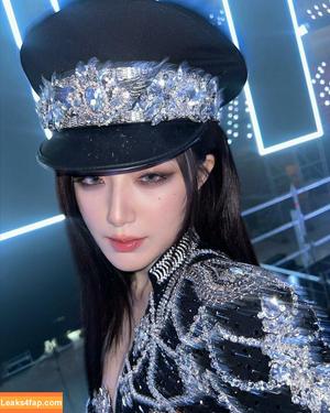 WomenK-pop фото #1709