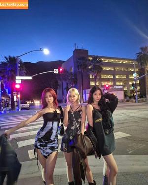 WomenK-pop фото #1933