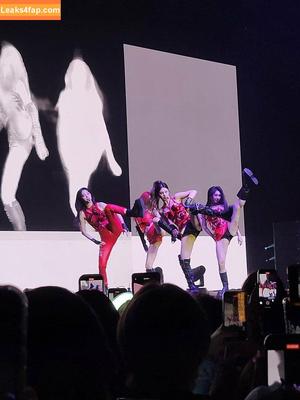 WomenK-pop фото #1976