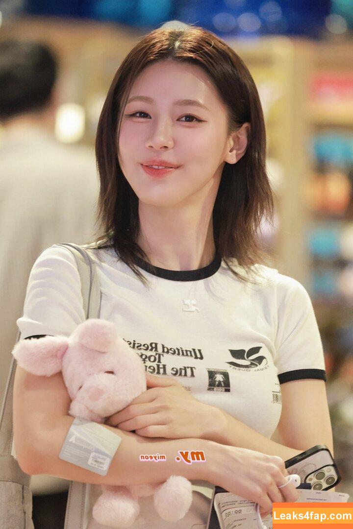 WomenK-pop /  слитое фото фото #2000