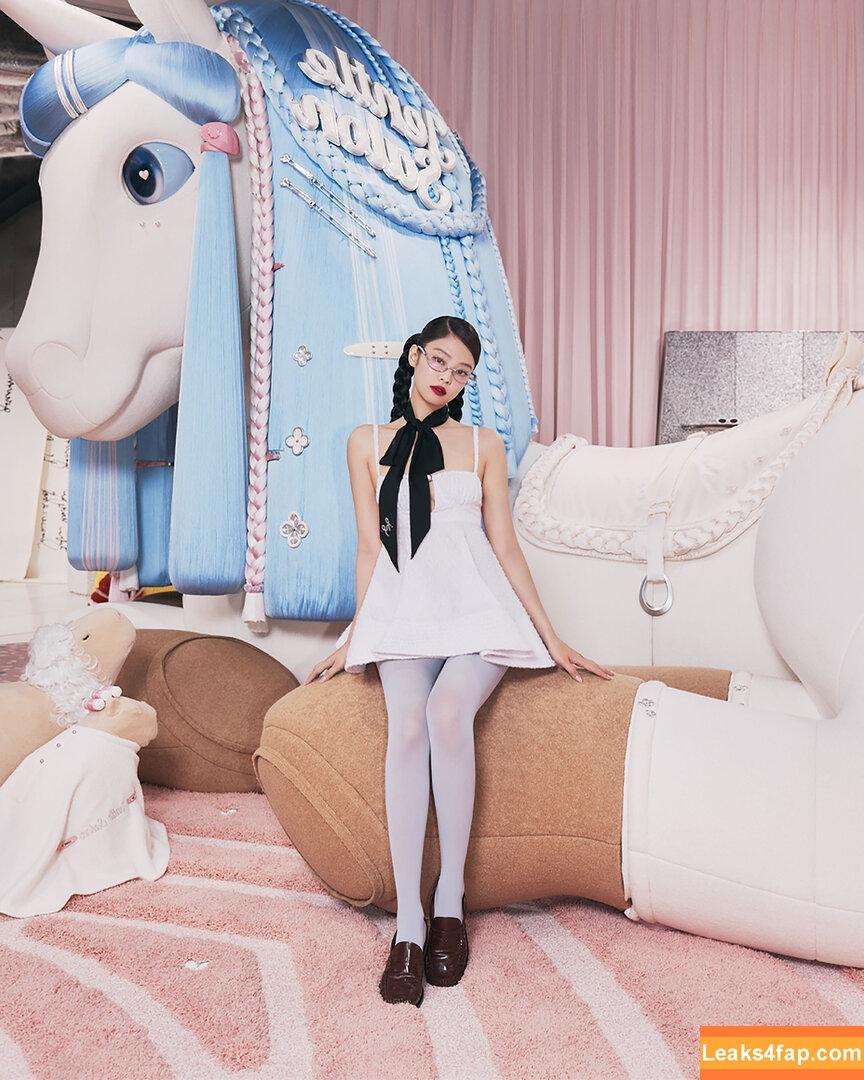 WomenK-pop /  слитое фото фото #2029