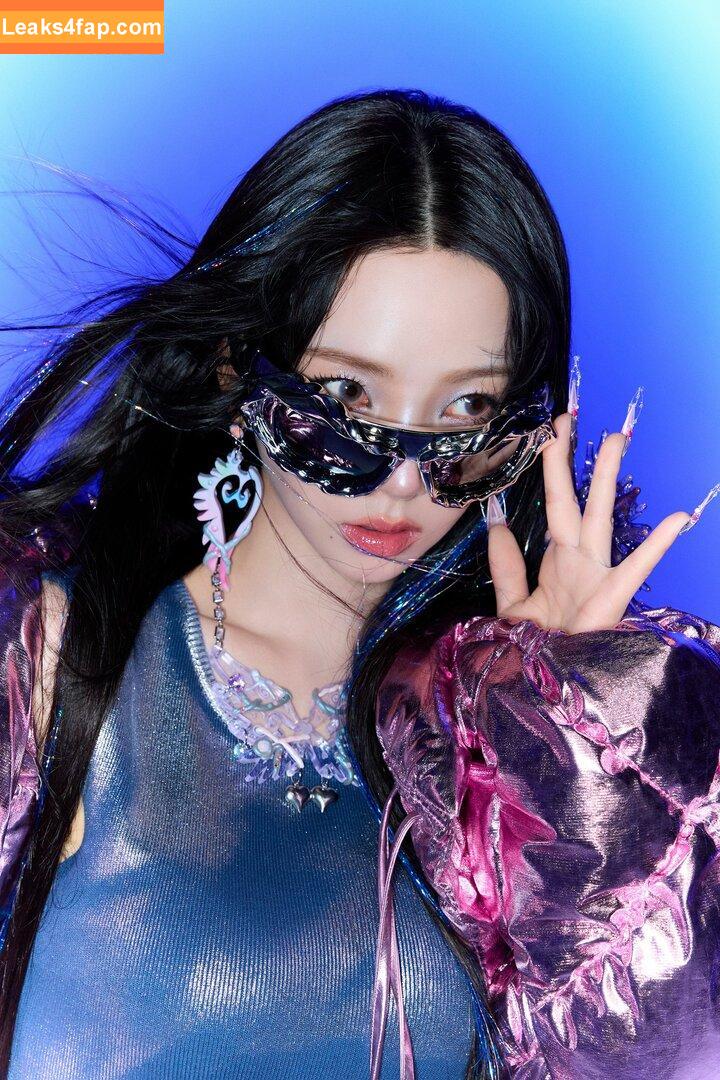 WomenK-pop /  слитое фото фото #2061