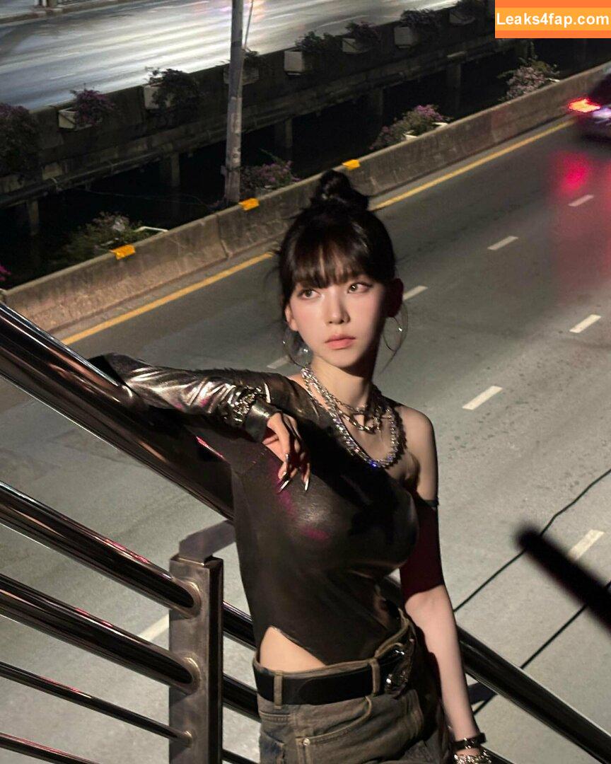 WomenK-pop /  слитое фото фото #2195