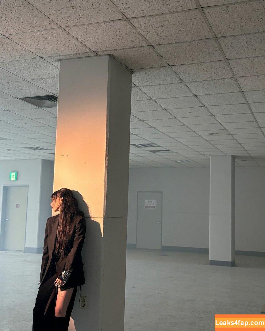 WomenK-pop /  leaked photo photo #2245