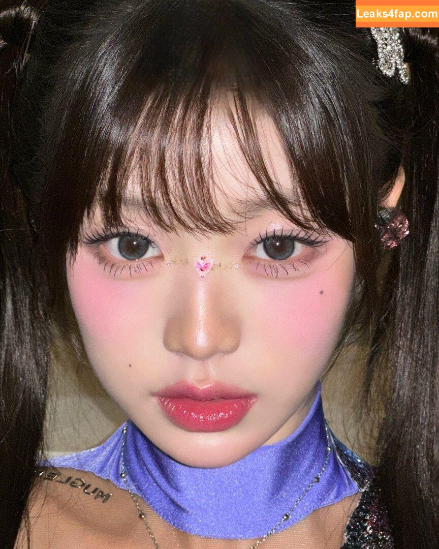 WomenK-pop /  leaked photo photo #2260