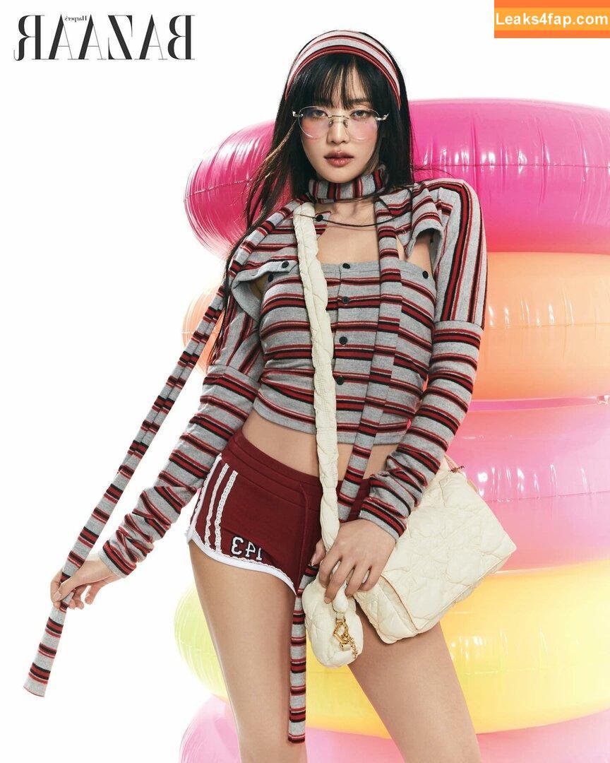 WomenK-pop /  leaked photo photo #2315