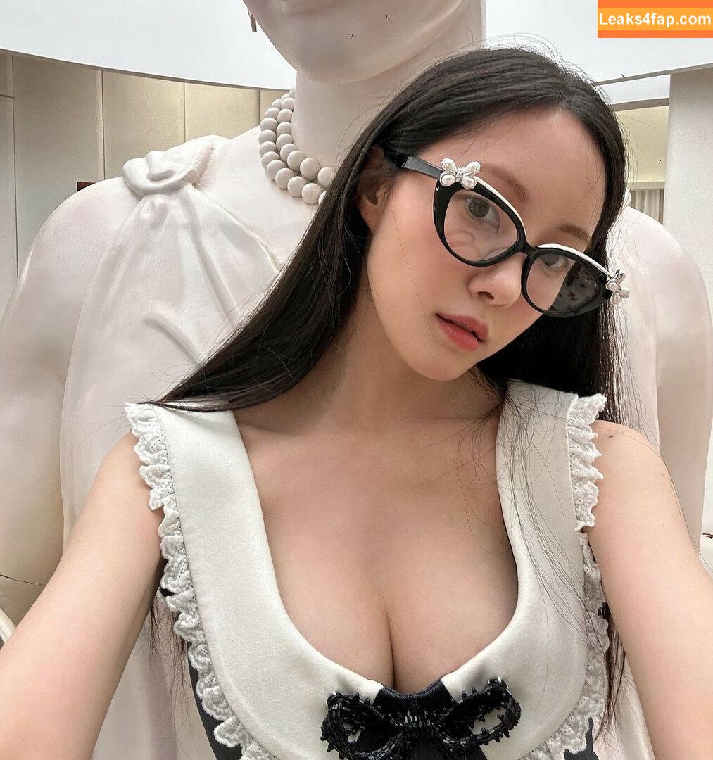 WomenK-pop /  leaked photo photo #2320