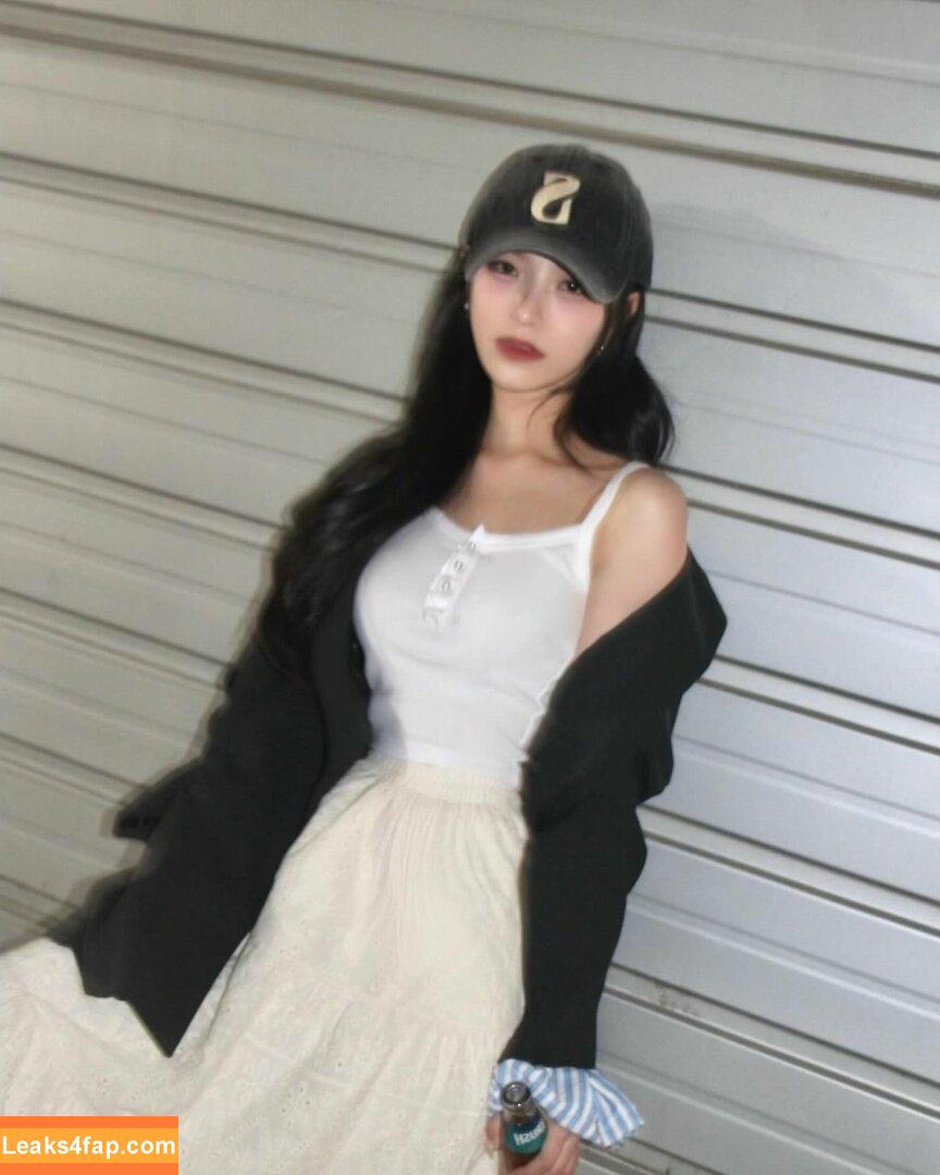 WomenK-pop /  leaked photo photo #2349