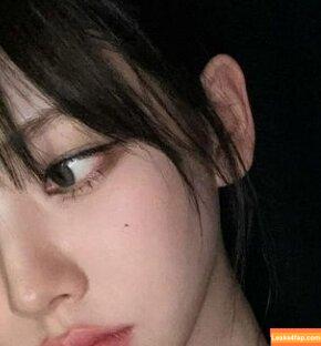 WomenK-pop /  leaked photo photo #2358