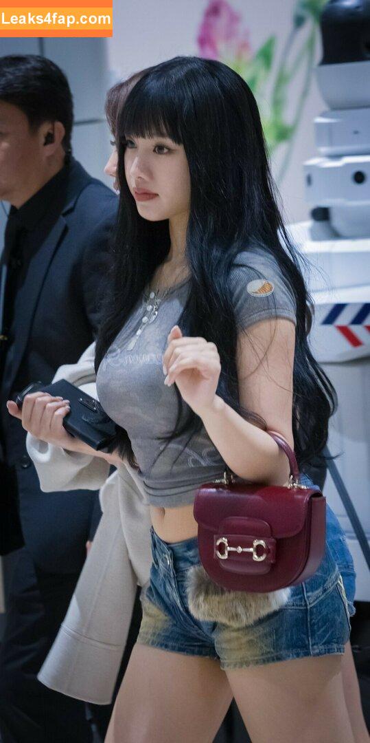 WomenK-pop /  leaked photo photo #2367