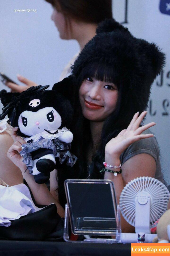 WomenK-pop /  leaked photo photo #2373