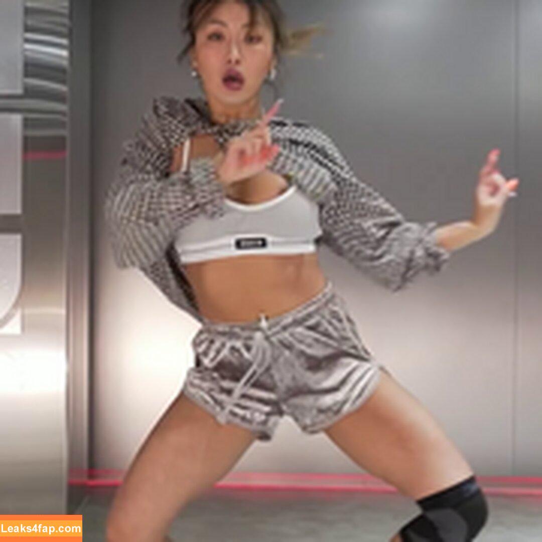 WomenK-pop /  leaked photo photo #2380