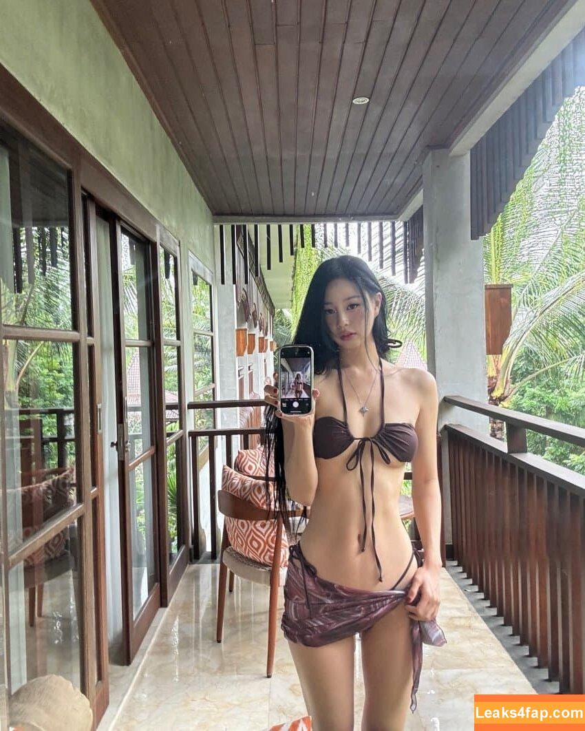 WomenK-pop /  leaked photo photo #2391