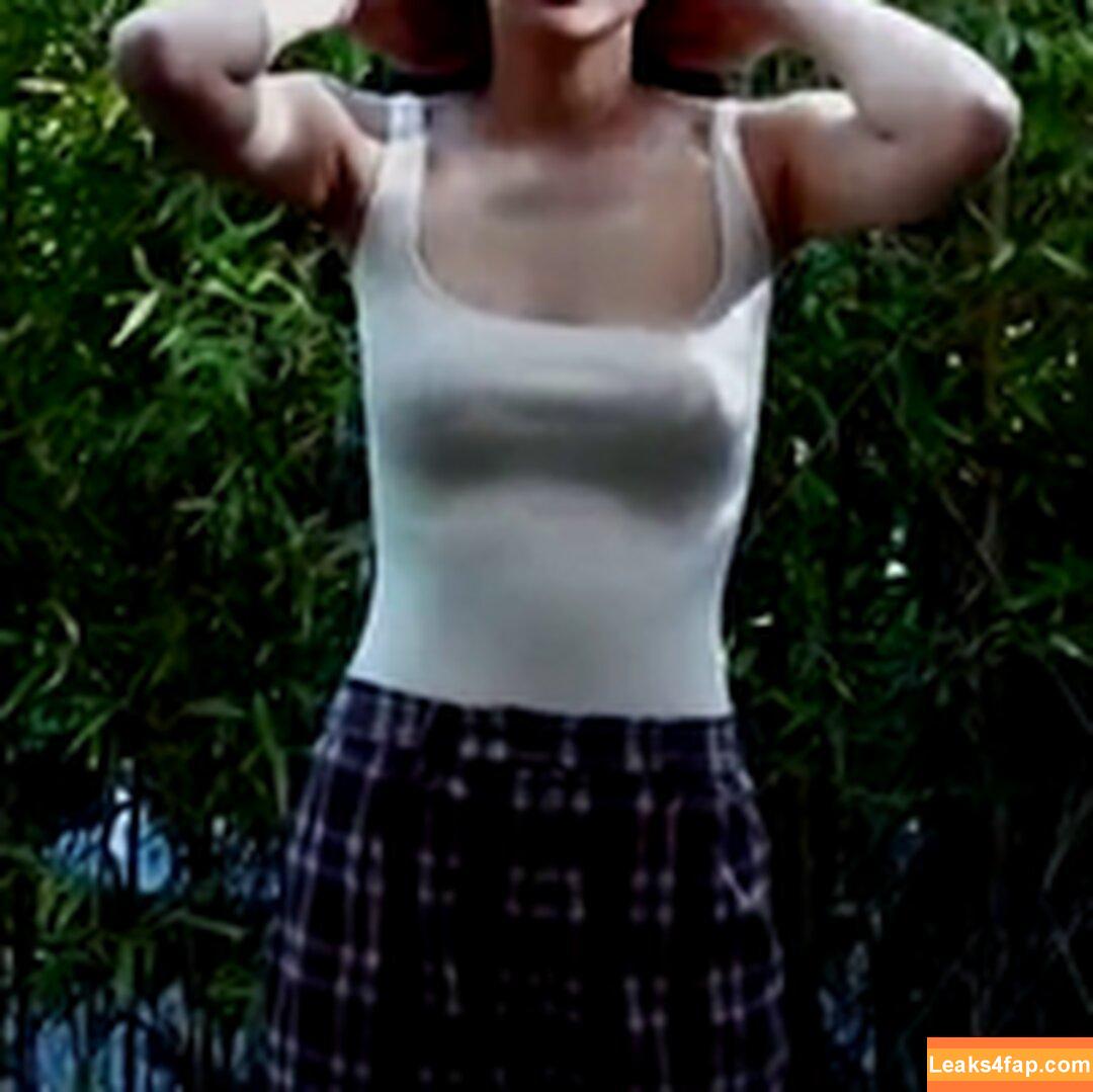 WomenK-pop /  leaked photo photo #2431