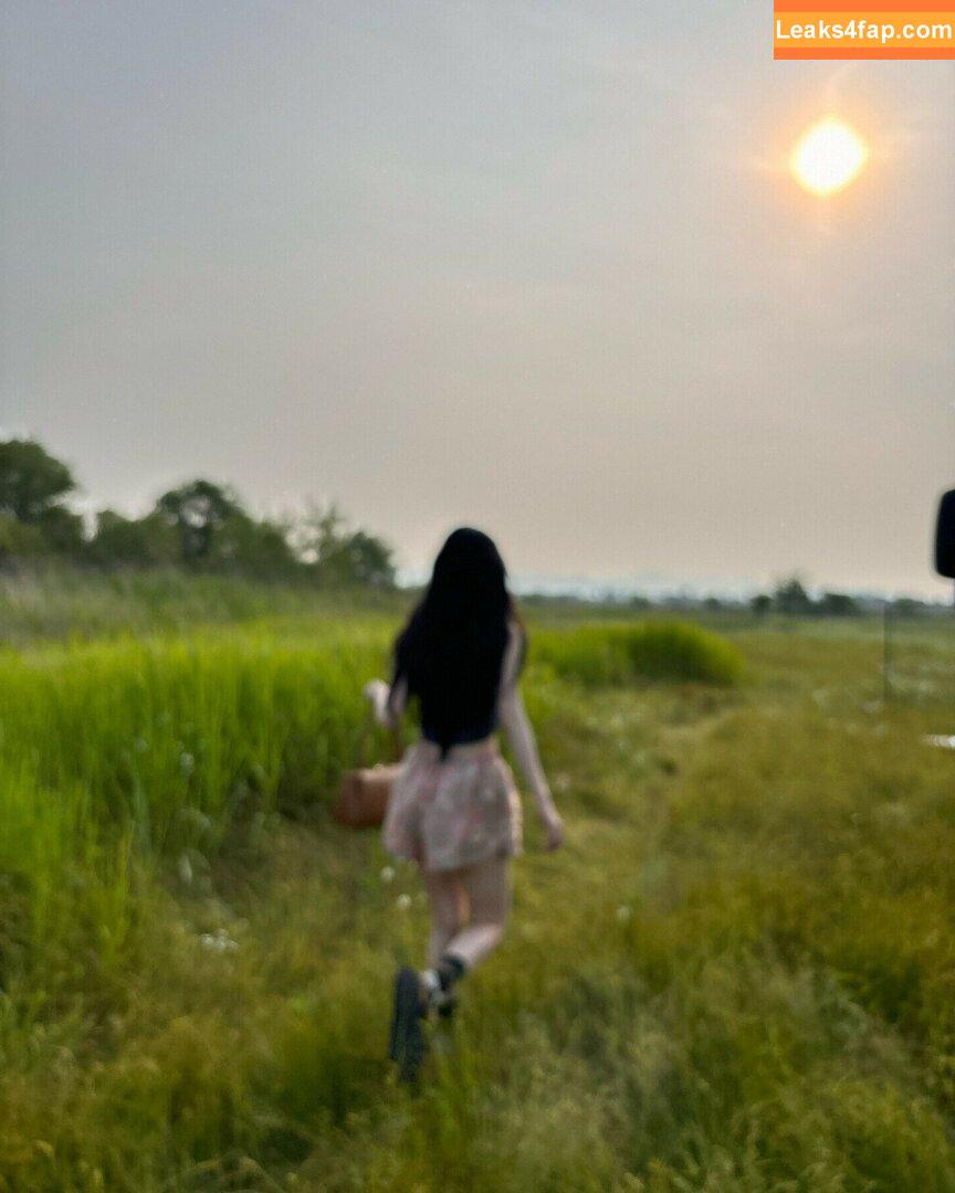 WomenK-pop /  leaked photo photo #2441