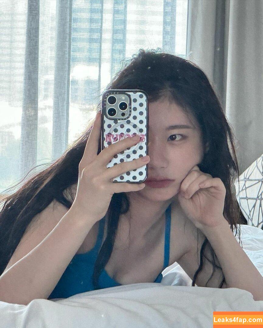 WomenK-pop /  leaked photo photo #2447