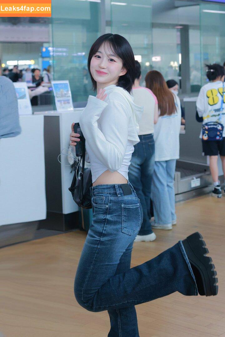 WomenK-pop /  leaked photo photo #2515