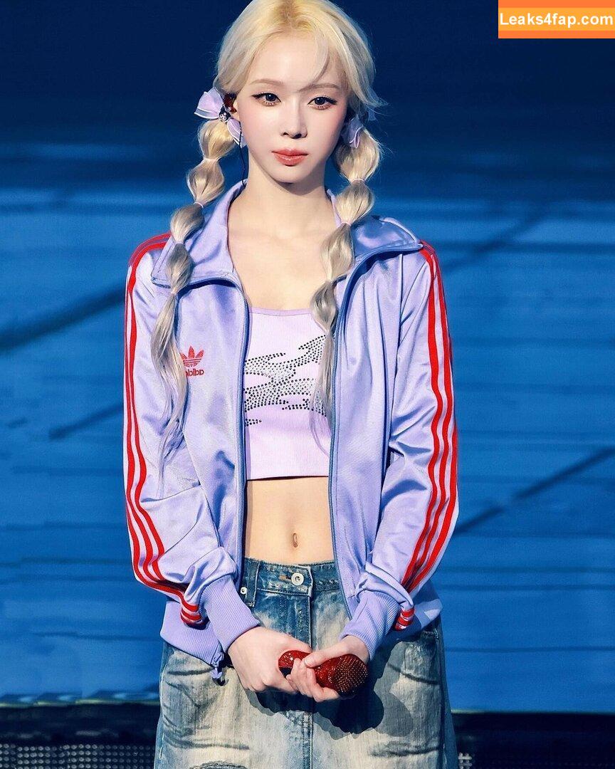 WomenK-pop /  leaked photo photo #2536