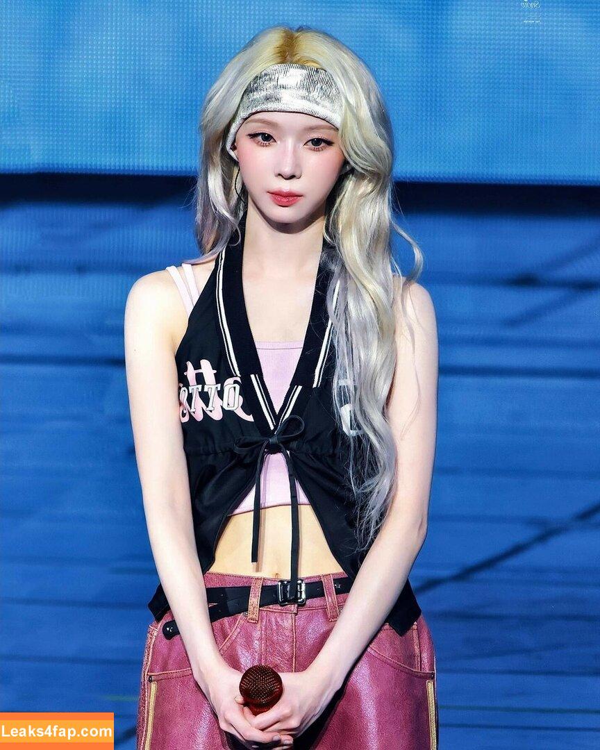 WomenK-pop /  leaked photo photo #2539