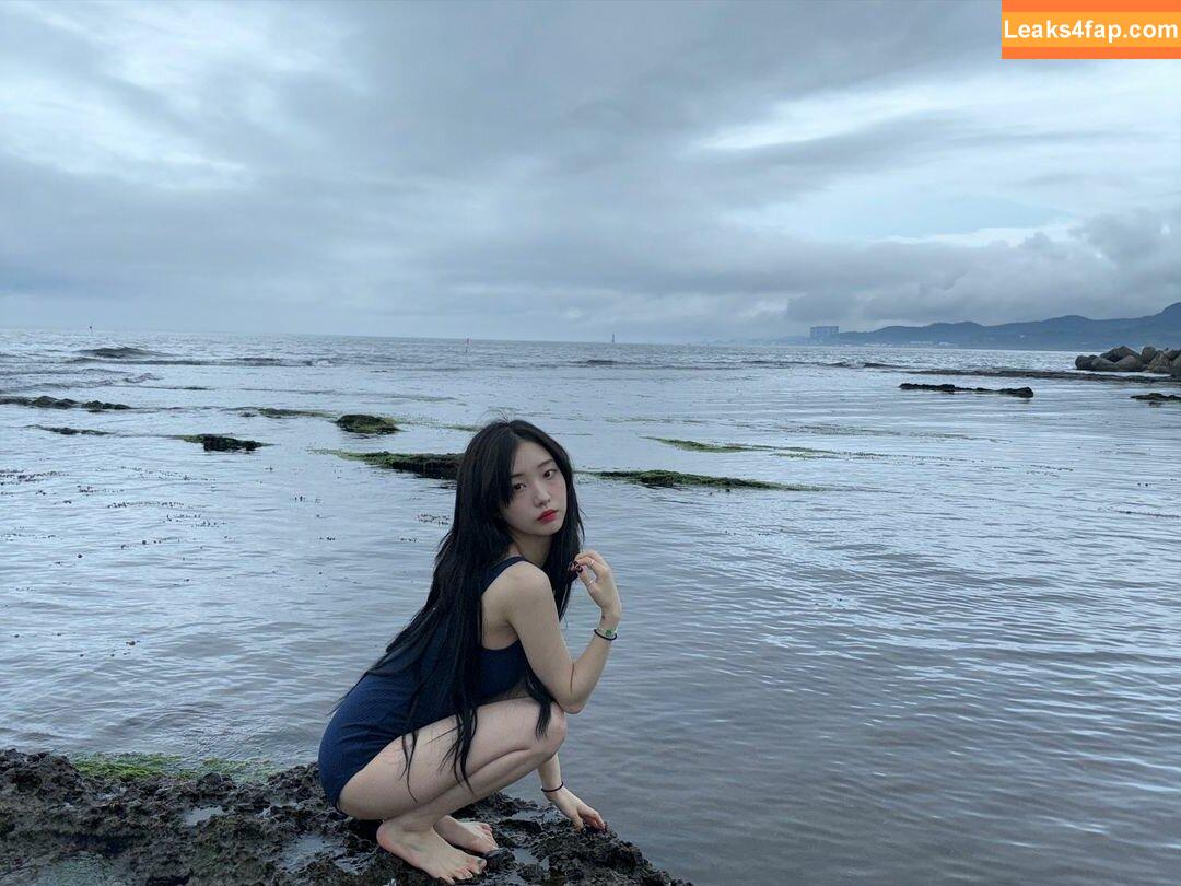 WomenK-pop /  leaked photo photo #2607