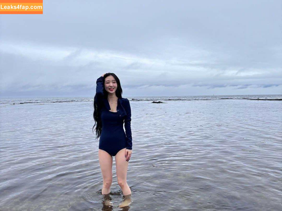 WomenK-pop /  leaked photo photo #2616