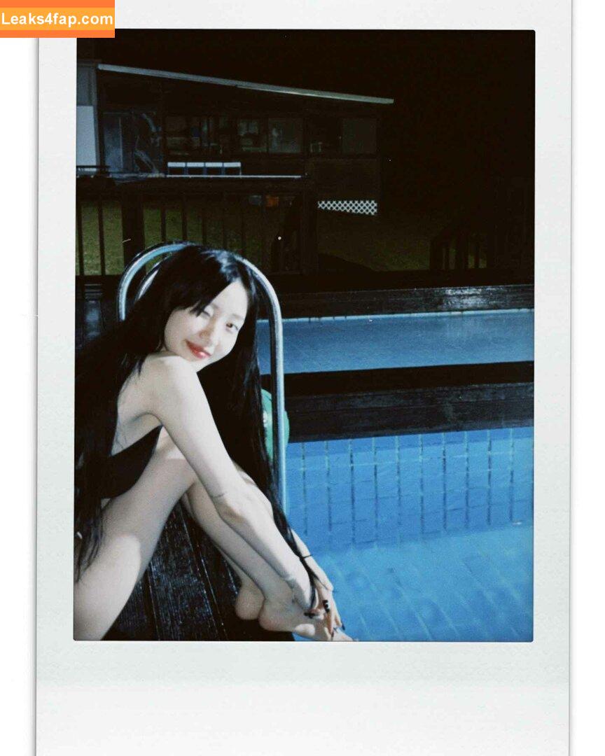 WomenK-pop /  leaked photo photo #2620
