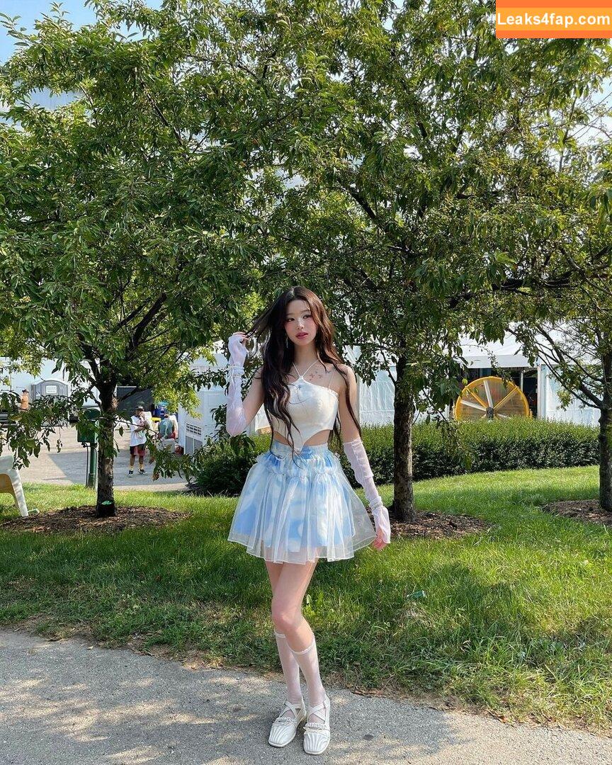 WomenK-pop /  leaked photo photo #2636