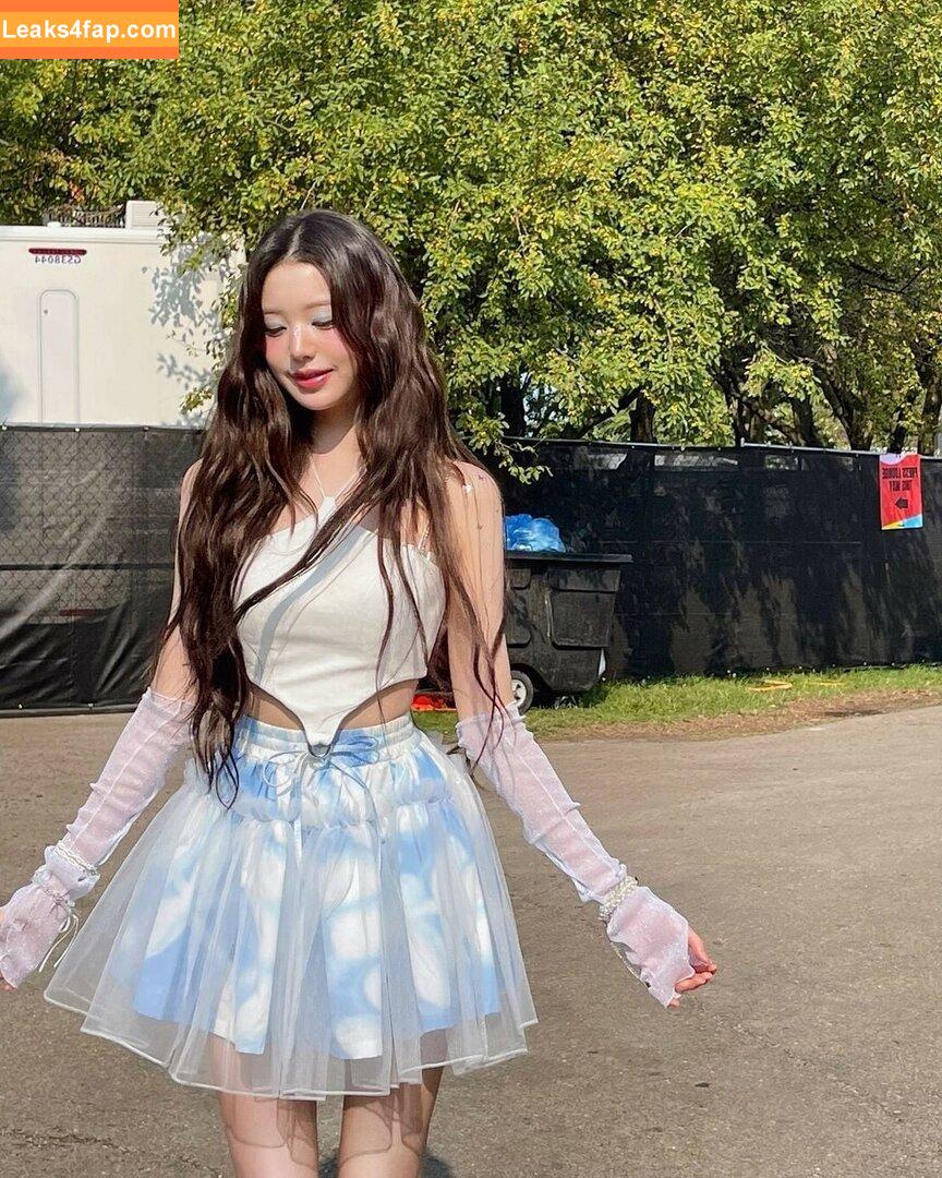 WomenK-pop /  leaked photo photo #2644