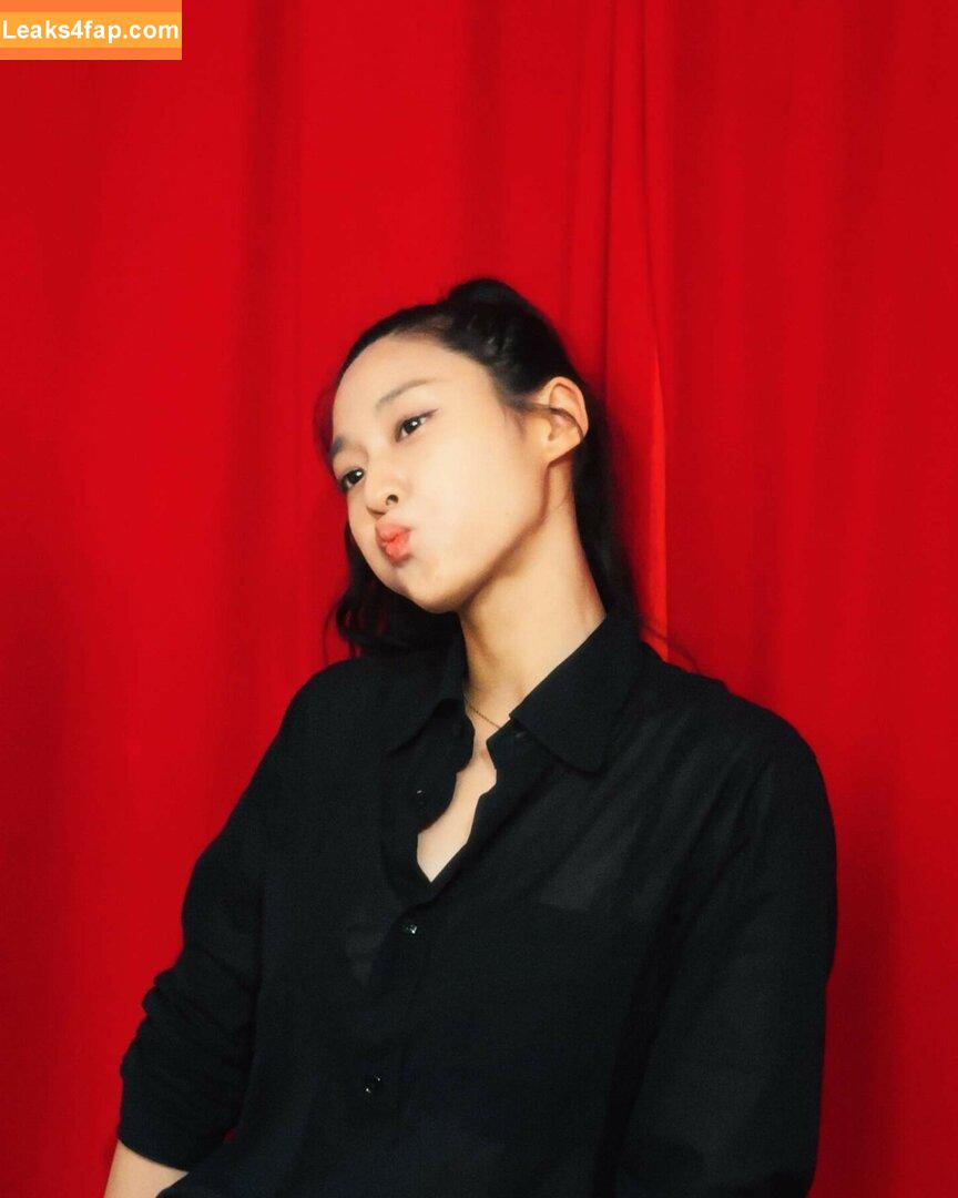 WomenK-pop /  leaked photo photo #2658