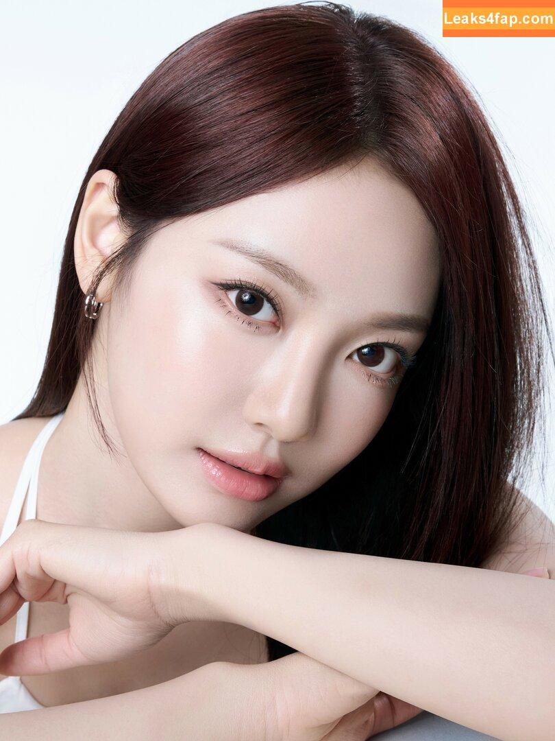 WomenK-pop /  leaked photo photo #2662