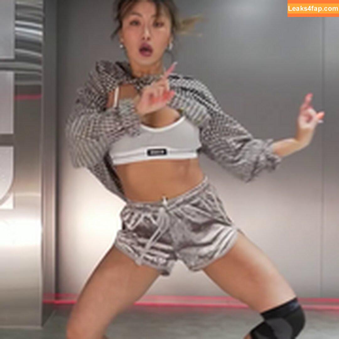 WomenK-pop /  leaked photo photo #2669