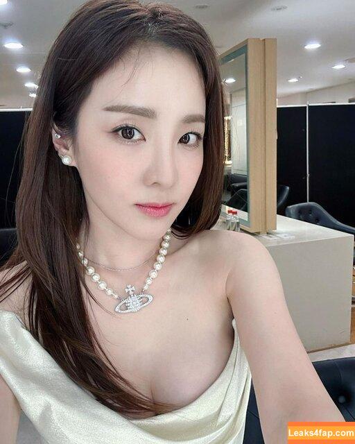 WomenK-pop /  leaked photo photo #2690