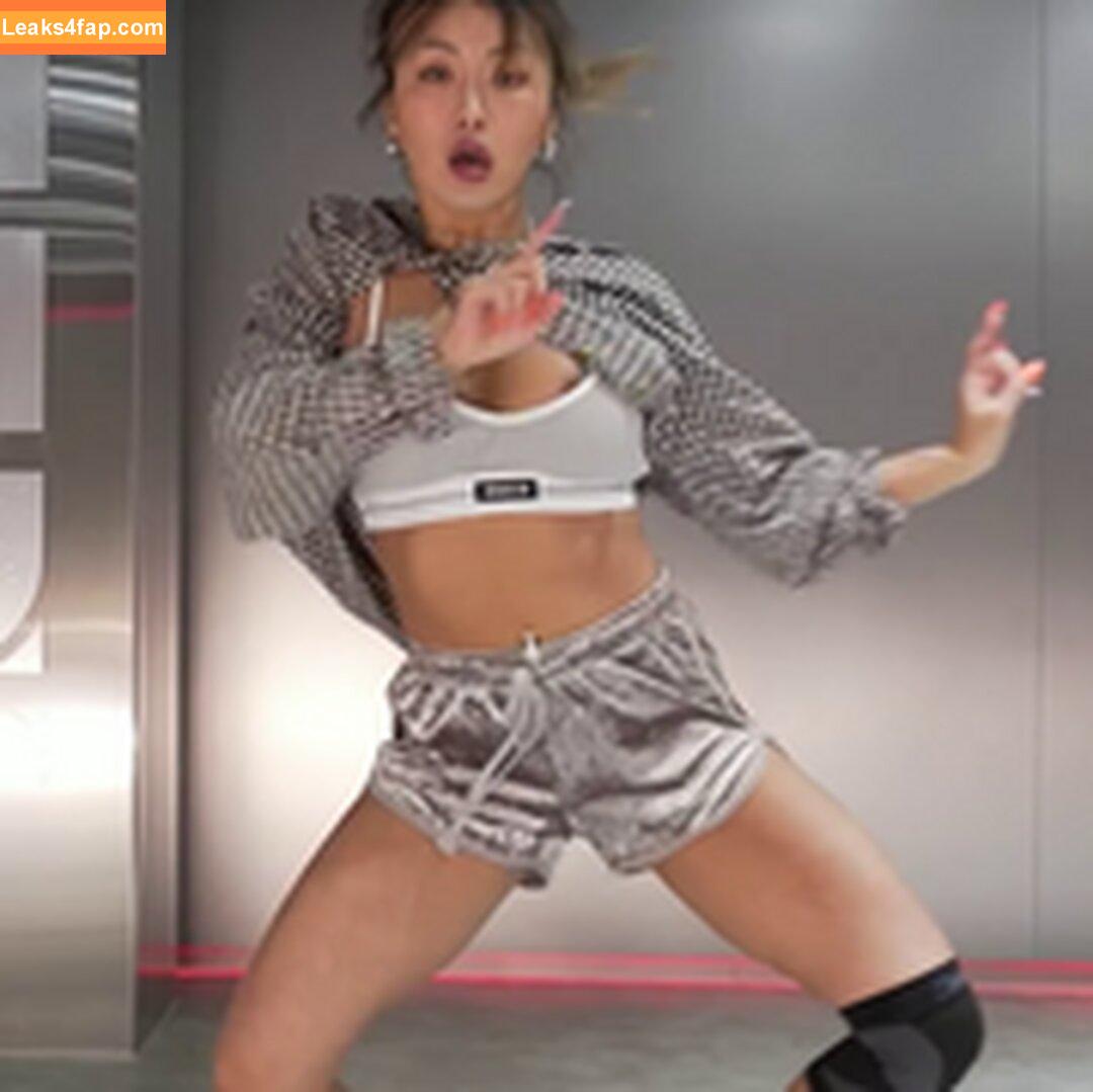 WomenK-pop /  leaked photo photo #2696