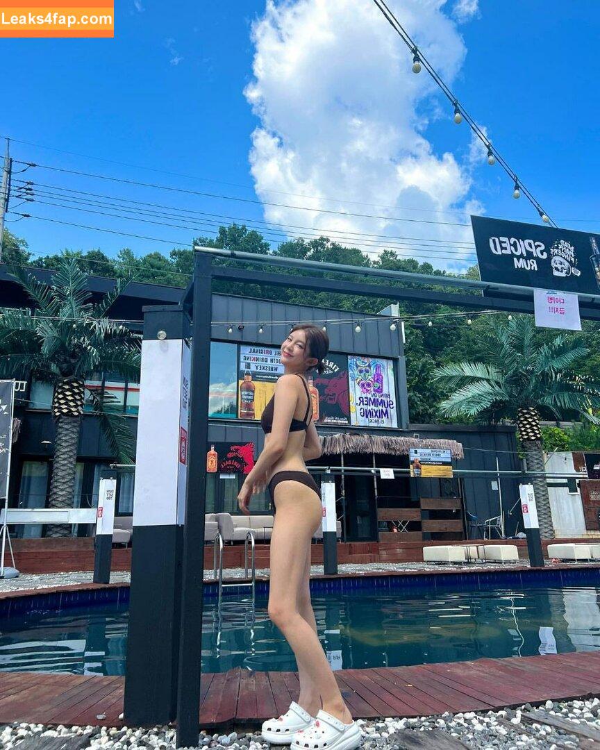 WomenK-pop /  leaked photo photo #2747