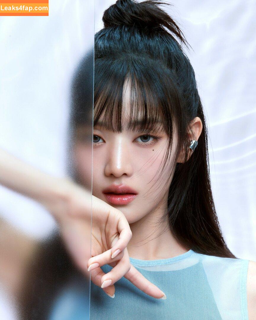 WomenK-pop /  leaked photo photo #2770