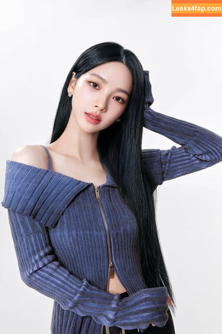 WomenK-pop /  leaked photo photo #2782